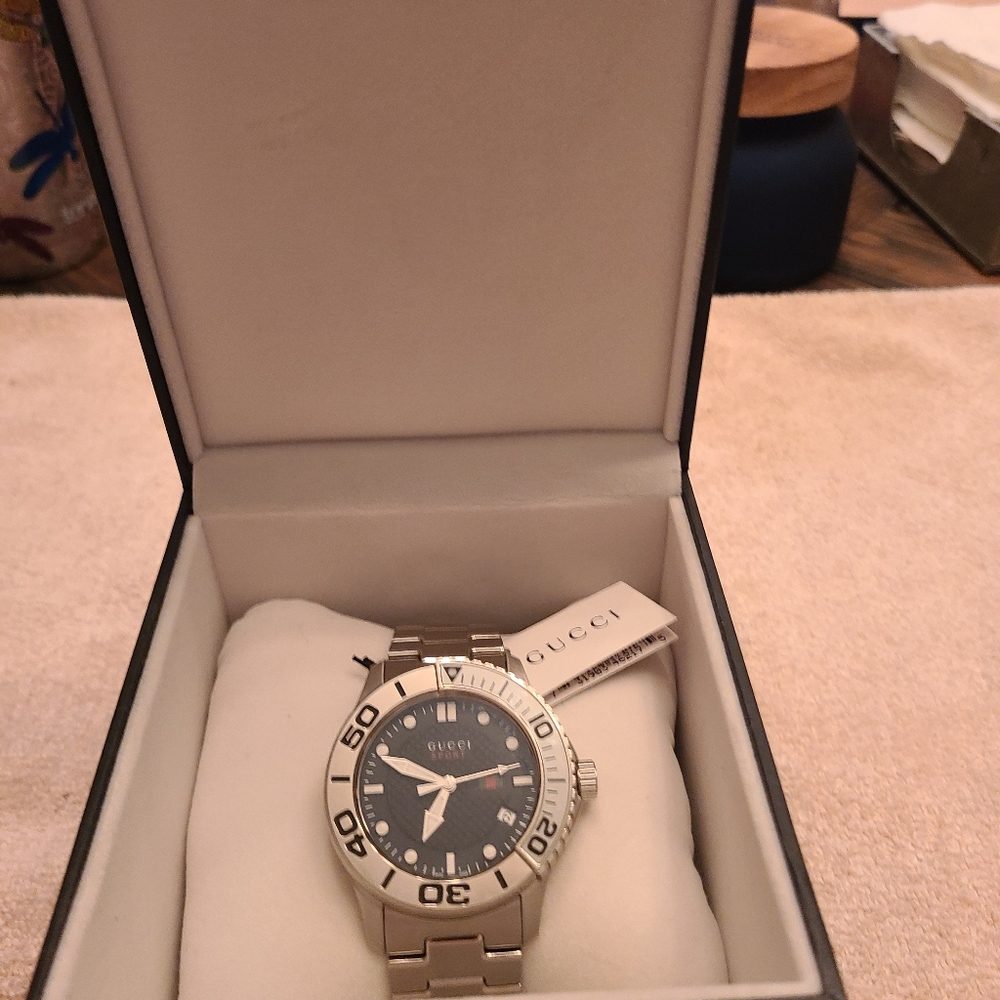 Gucci men's watch stainless steel